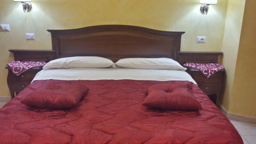 3 Lati Di Pitagora B&B Róma Kültér fotó