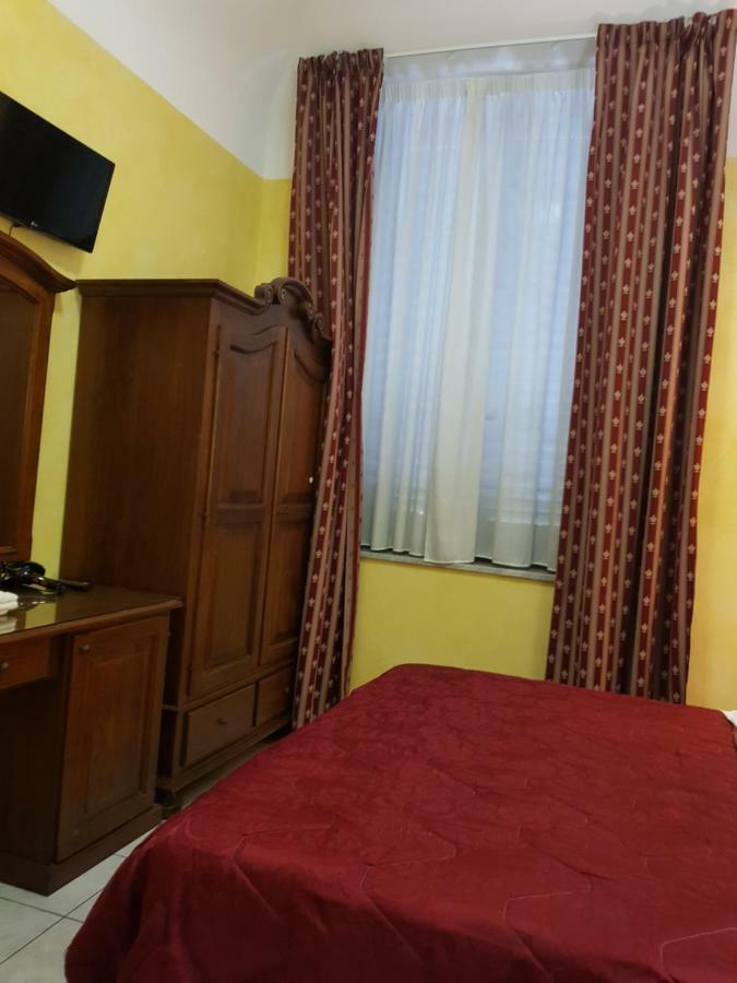 3 Lati Di Pitagora B&B Róma Kültér fotó