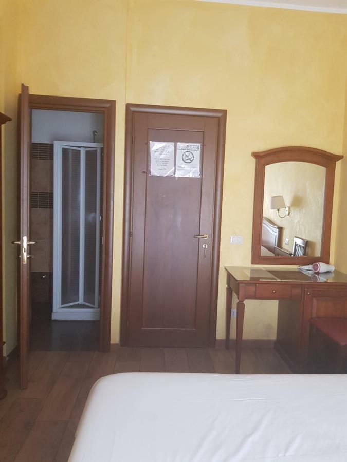 3 Lati Di Pitagora B&B Róma Kültér fotó