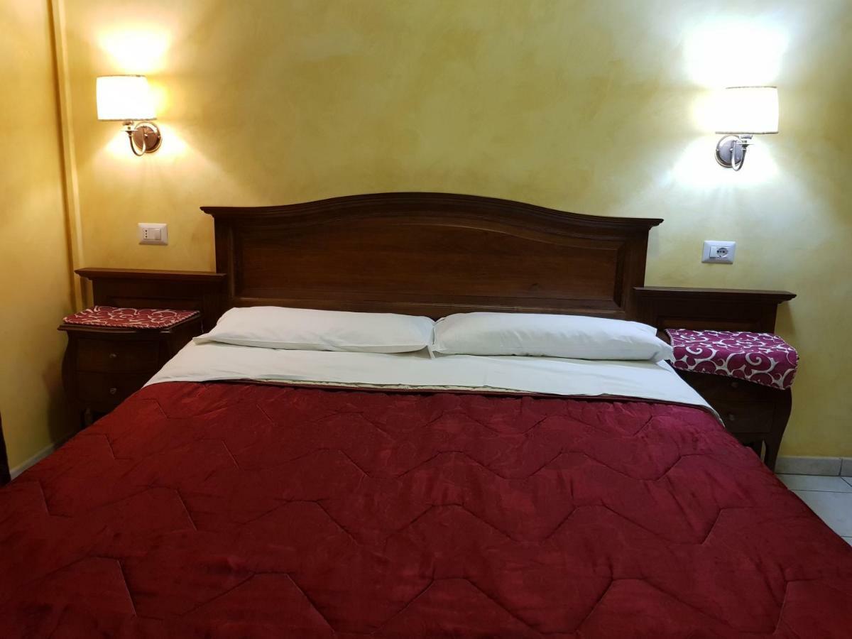 3 Lati Di Pitagora B&B Róma Kültér fotó